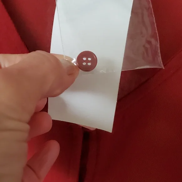 Freshman rosewood colored front tie top - Picture 7 of 9